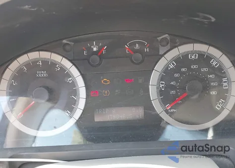 2009 Ford Escape Xlt z USA, uszkodzony, nr VIN 1FMCU03709KA80214